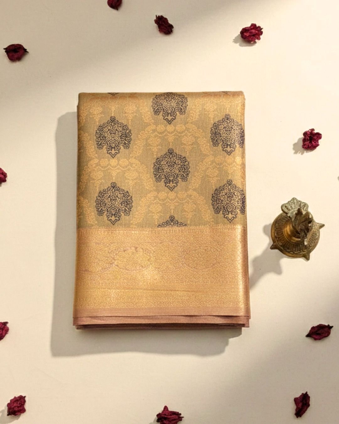 Anvi Pattu Handloom Silk Saree with Intricate Zari Weave