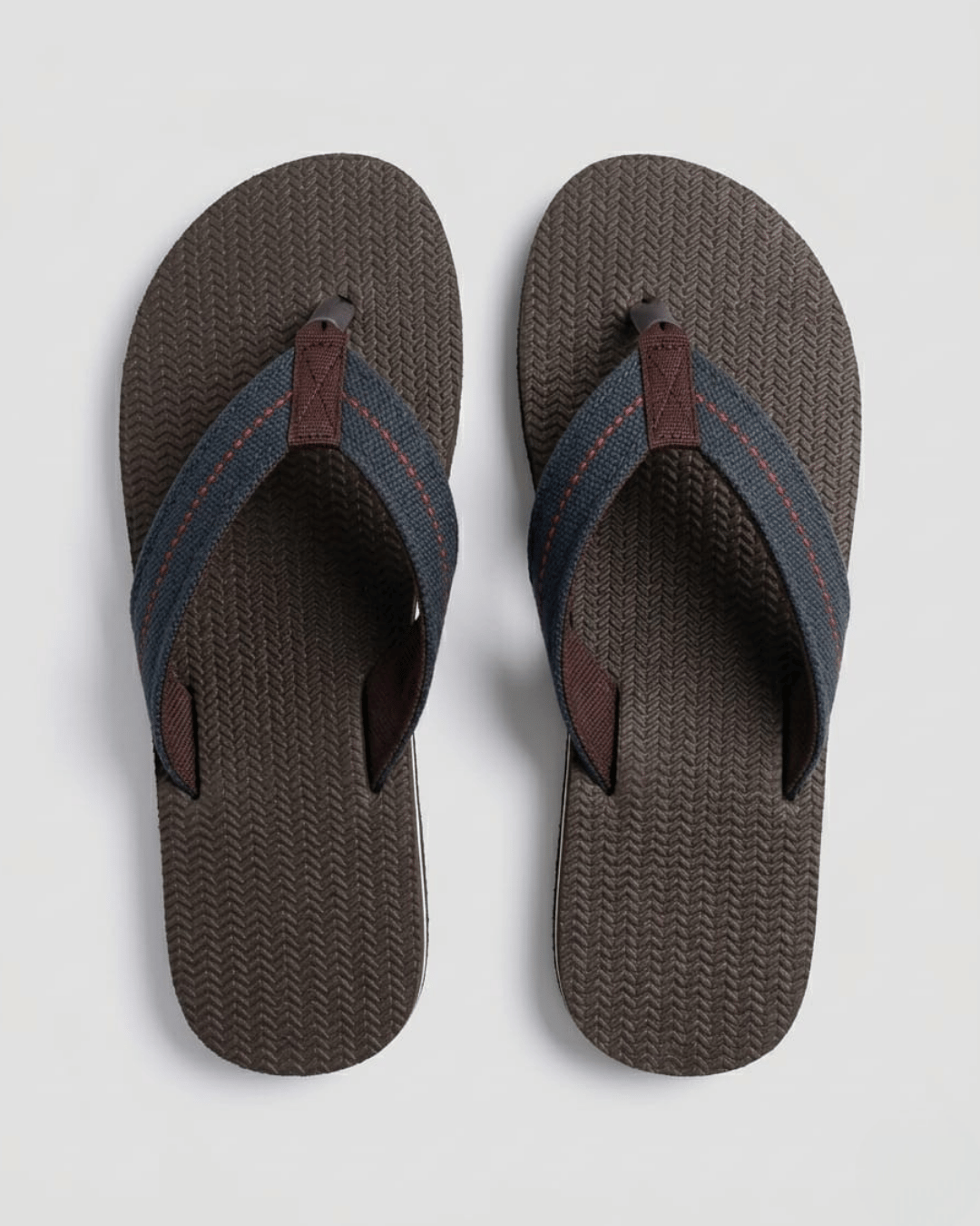 Men’s Textured Herringbone Flip-Flops | Brown