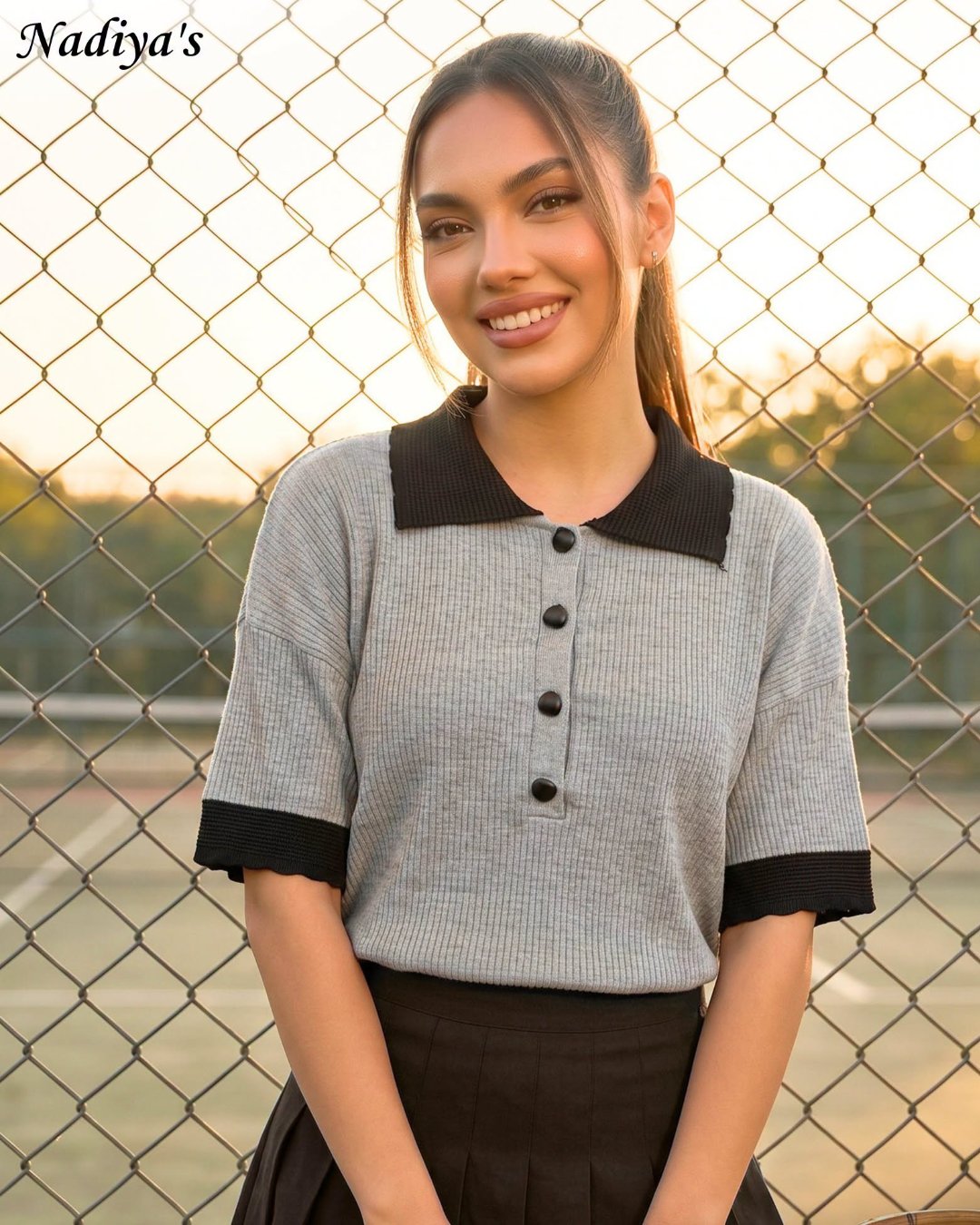 Women's Ribbed Contrast Collar Knit T-Shirt | Grey