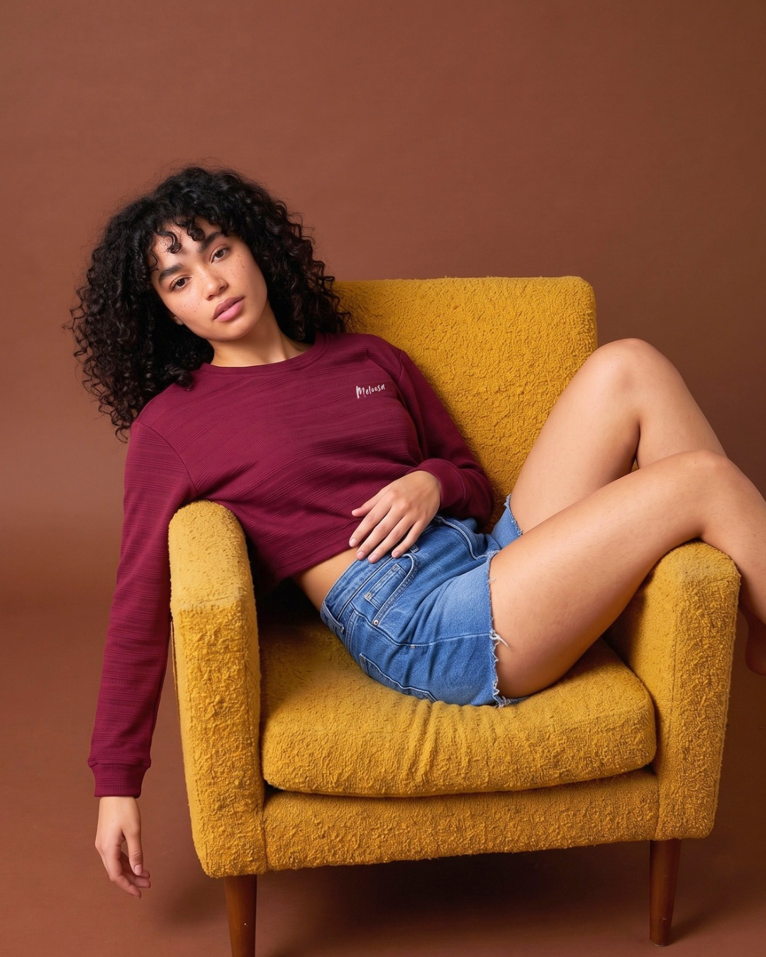 Women's Long-Sleeve Textured Knitted Crop Top Sweatshirt